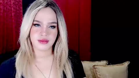 Snapshot of arianne_xoxo777 chatting on 01.31.25 ARIANNE CUMS online show from 01.31.25