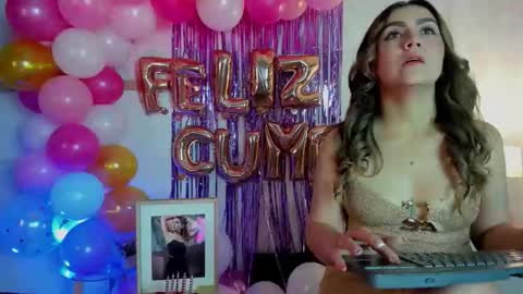 Snapshot of ariarous chatting on 03.28.26 aria online show from 03.28.26