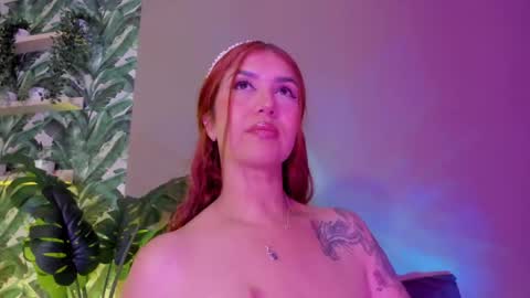 ariarusso_ online show from 05.14.26