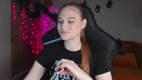 Aria online show from 12.22.25