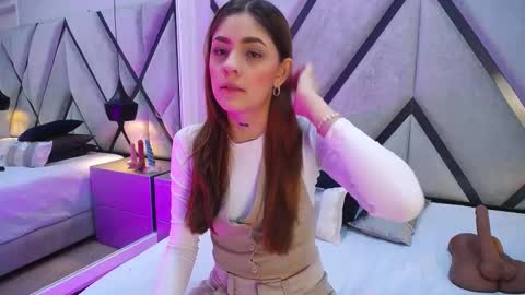 Snapshot of ariawillss chatting on 11.27.25 ariawillss online show from 11.27.25