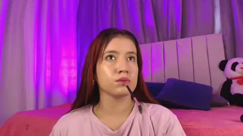 Snapshot of aribrunnet_ chatting on 01.21.25 Ari Just Ari online show from 01.21.25