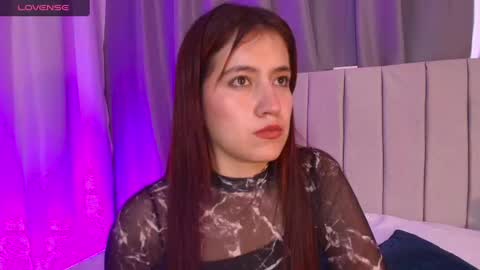 Snapshot of aribrunnet_ chatting on 02.04.25 Ari Just Ari online show from 02.04.25