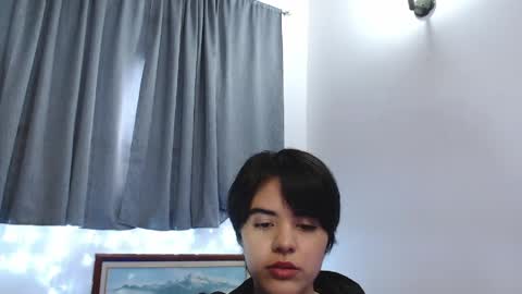 Ariel Pink Diamond online show from 04.01.26