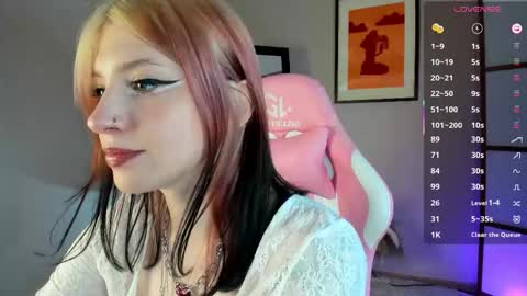 Ariel online show from 09.10.25