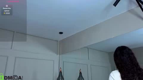 arielblossom____ online show from 02.04.26