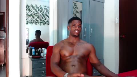 Snapshot of arielbronwxxx chatting on 01.02.25 chris online show from 01.02.25