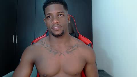 Snapshot of arielbronwxxx chatting on 02.28.25 chris online show from 02.28.25