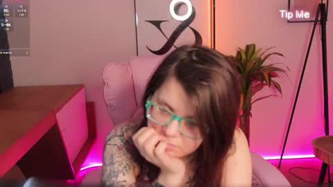 Ariell Mini online show from 03.26.26