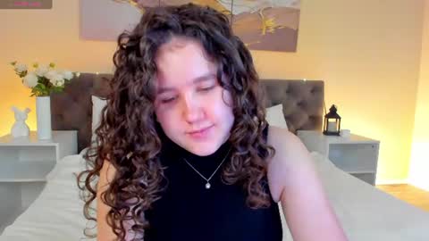 Snapshot of ariella_sol chatting on 06.14.26 Ariella GTM3 Tue Wed Thu Fri Sat 0400 am-1030pm online show from 06.14.26