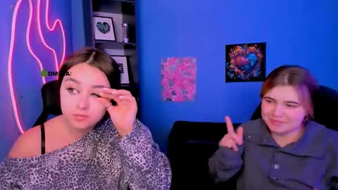 arielmell online show from 02.23.26