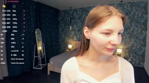 Ariel online show from 04.05.26