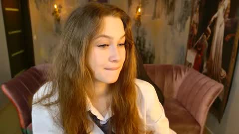 arielsykes online show from 10.21.25