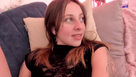 Snapshot of arii_1010_ chatting on 12.07.24 Ari online show from 12.07.24