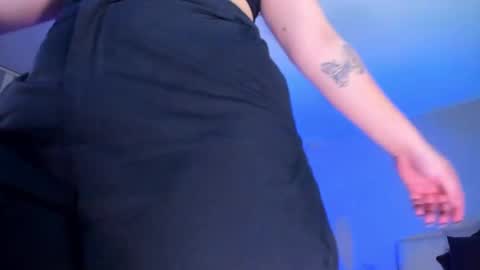  Arianna  online show from 01.27.25