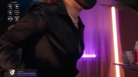 Arina online show from 10.17.25