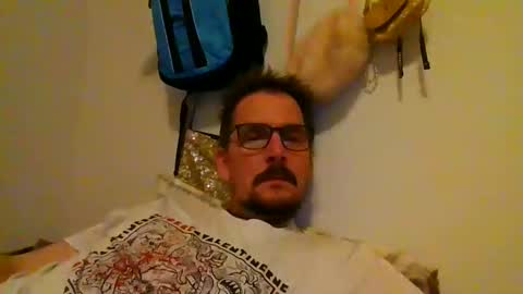 ariparikrigsmann online show from 01.25.25