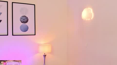   Nice to meet you  thumb up me please its important I  LOOK MY BIO DOWN online show from 01.15.26