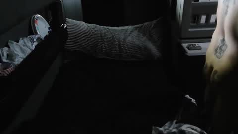 Snapshot of ark_angel_sexy_oxoxox chatting on 12.31.24 ark_angel_sexy_oxoxox online show from 12.31.24