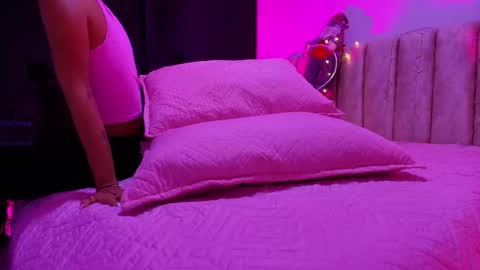 Arleth  online show from 12.05.25