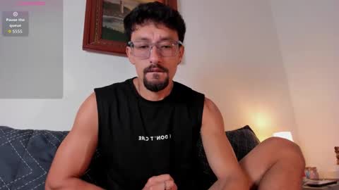Snapshot of arleymoren chatting on 05.24.26 Arley Moren online show from 05.24.26
