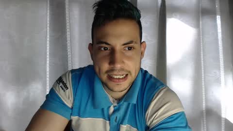 Snapshot of armando_2002 chatting on 09.08.25 ARMANDO online show from 09.08.25