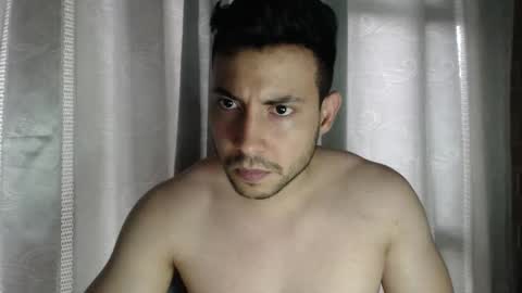 Snapshot of armando_2002 chatting on 09.17.25 ARMANDO online show from 09.17.25