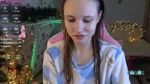 Snapshot of armurra chatting on 01.17.26 armurra online show from 01.17.26