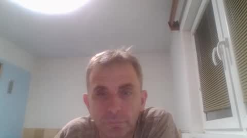 Snapshot of aromannn chatting on 11.23.25 aromannn online show from 11.23.25