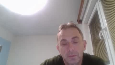 Snapshot of aromannn chatting on 11.28.25 aromannn online show from 11.28.25