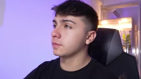 aron__cooper online show from 12.04.25