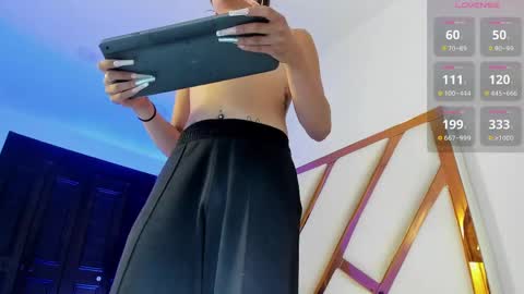 Aron cruz  online show from 05.11.26