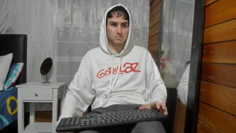 Aron G Franco online show from 02.12.25