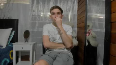 Aron G Franco online show from 03.12.25