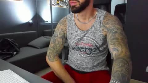 AronGrant online show from 11.07.25