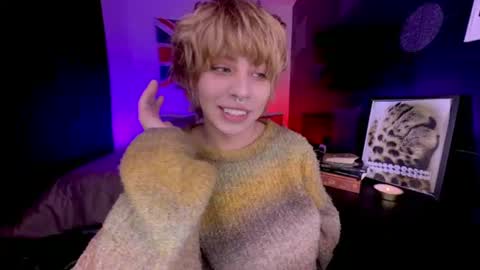 Snapshot of aronn_44 chatting on 06.24.26 Aaron online show from 06.24.26