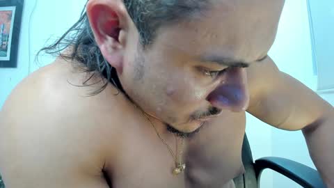   online show from 02.08.25