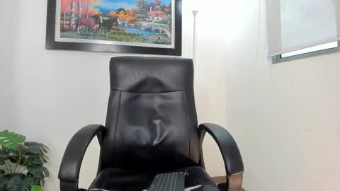   online show from 02.17.25