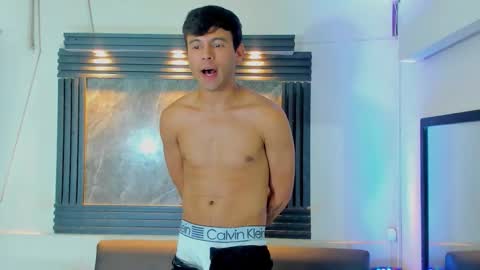 Aroon   online show from 12.18.25