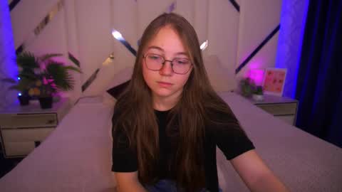 arrinawair online show from 11.03.25