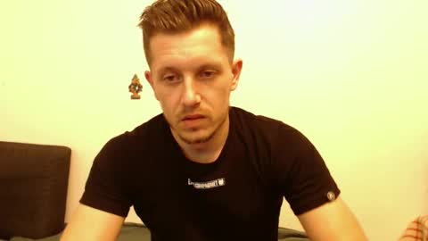 arromwilliam90 online show from 01.22.25