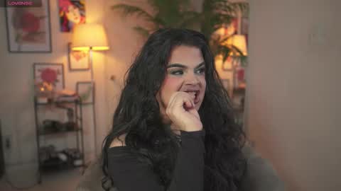 Chloe  online show from 02.22.26