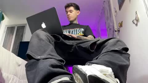   online show from 12.09.24