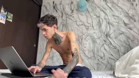   online show from 03.28.26