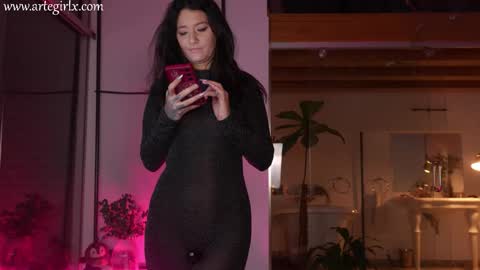 Maya online show from 02.28.26