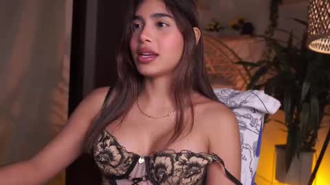 Snapshot of artemia_ chatting on 03.03.25 Amanda online show from 03.03.25