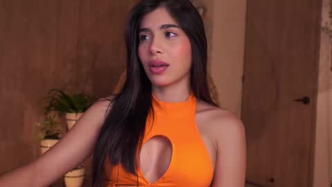 Snapshot of artemia_ chatting on 09.20.25 Amanda online show from 09.20.25