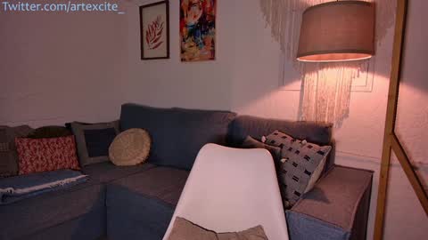 Lina online show from 12.14.24