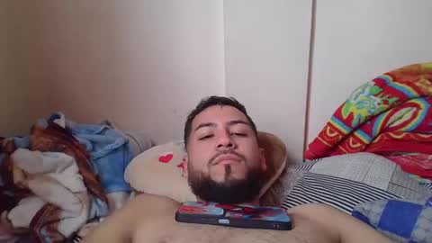 Snapshot of arthur1718 chatting on 11.01.25 arthur1718 online show from 11.01.25