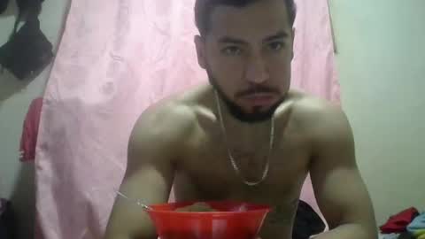 Snapshot of arthur1718 chatting on 11.18.25 arthur1718 online show from 11.18.25